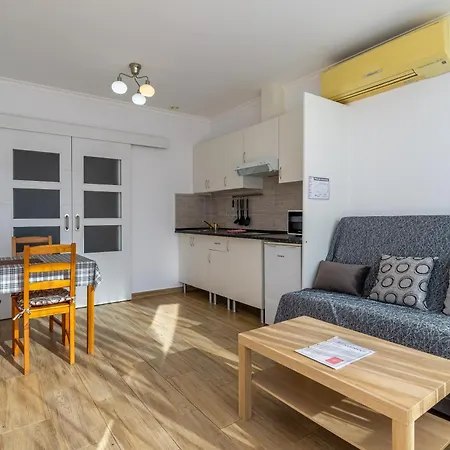 Inftour President 1 *