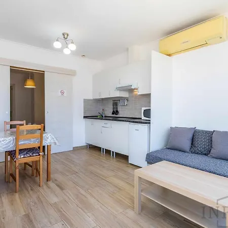 Inftour President 1 *